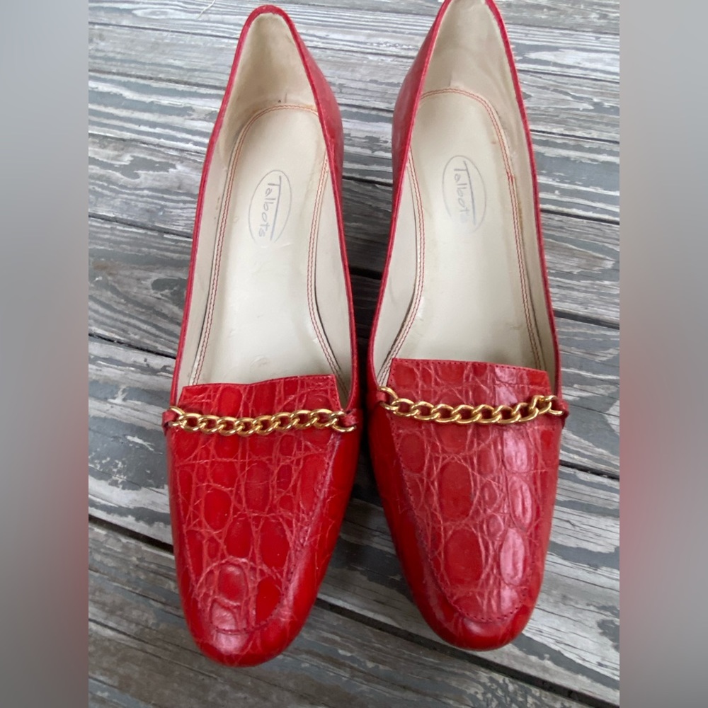 Talbots Red Leather Heels with Gold Chain. Size 7 1/2